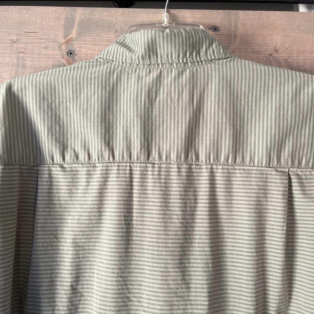 Grundens Men's Platform SS Shirt Tea‎ Lichen Green Men's size Large Striped - Picture 10 of 10